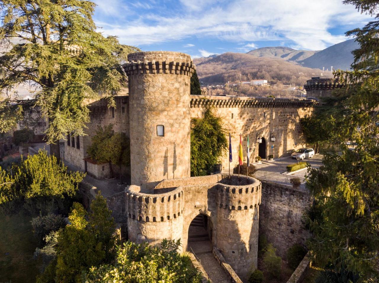 Parador De Jarandilla De La Vera Exterior photo